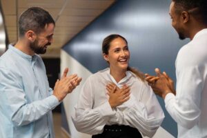 A liderança emocional combina empatia, equilíbrio e propósito — o verdadeiro poder dos profissionais do futuro.
